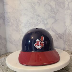Vintage Laich Cleveland Indians CHIEF WAHOO Red/Blue Plastic Souvenir Helmet